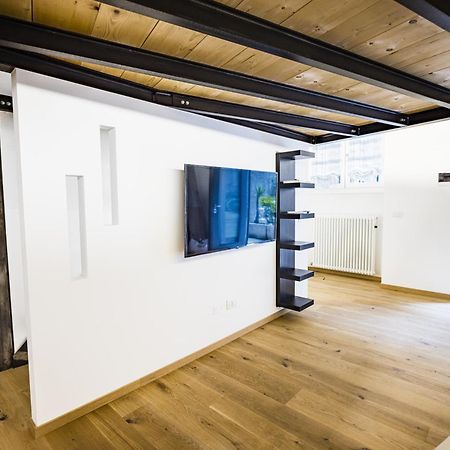 Loft La Sedia Rossa - Centro Storico Lägenhet Milano Exteriör bild