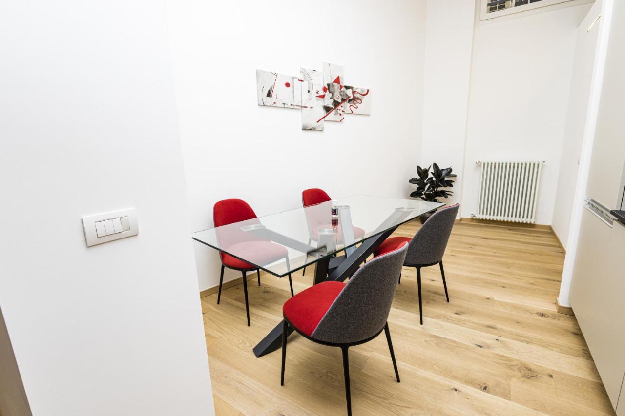 Loft La Sedia Rossa - Centro Storico Lägenhet Milano Exteriör bild