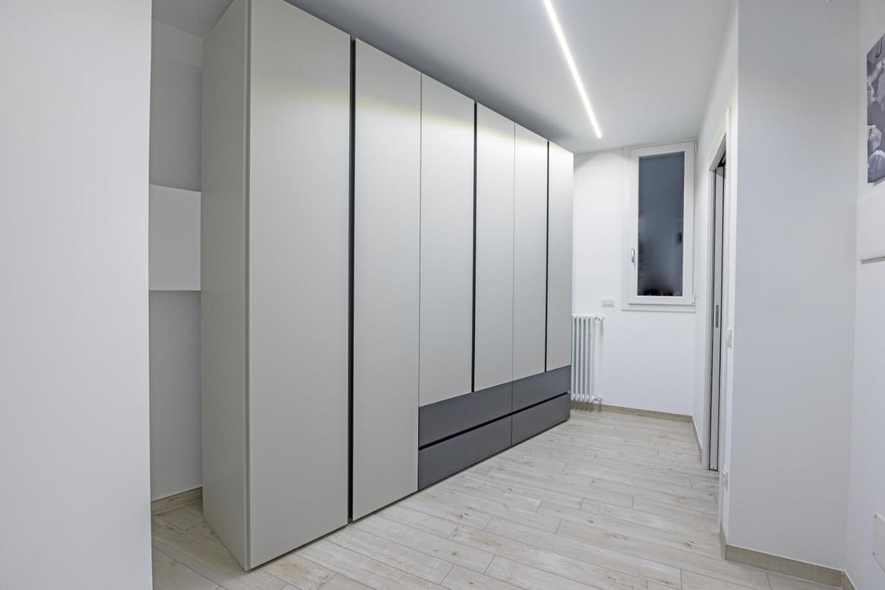 Loft La Sedia Rossa - Centro Storico Lägenhet Milano Exteriör bild